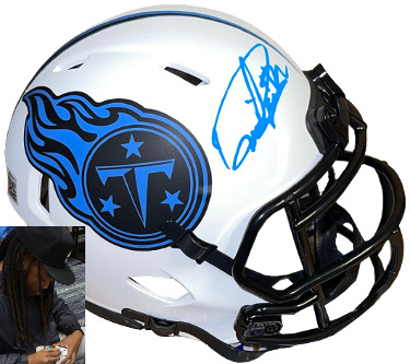 Derrick Henry signed Tennessee Titans Lunar Eclipse Speed Mini Helmet #22- Beckett Witnessed